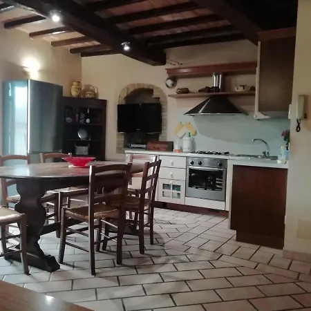L'angolo Nascosto Di Apartman Bevagna